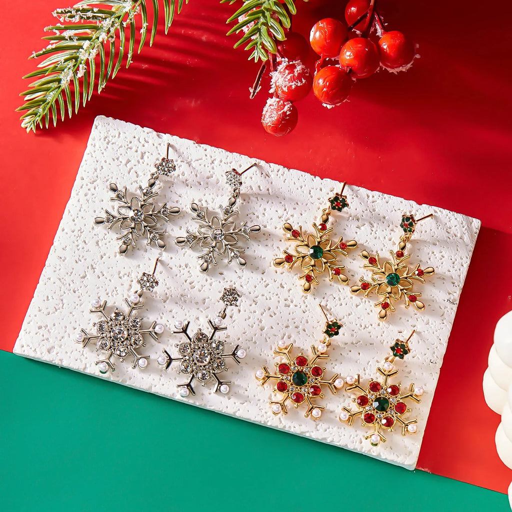 Dangling Earrings with Snowflake