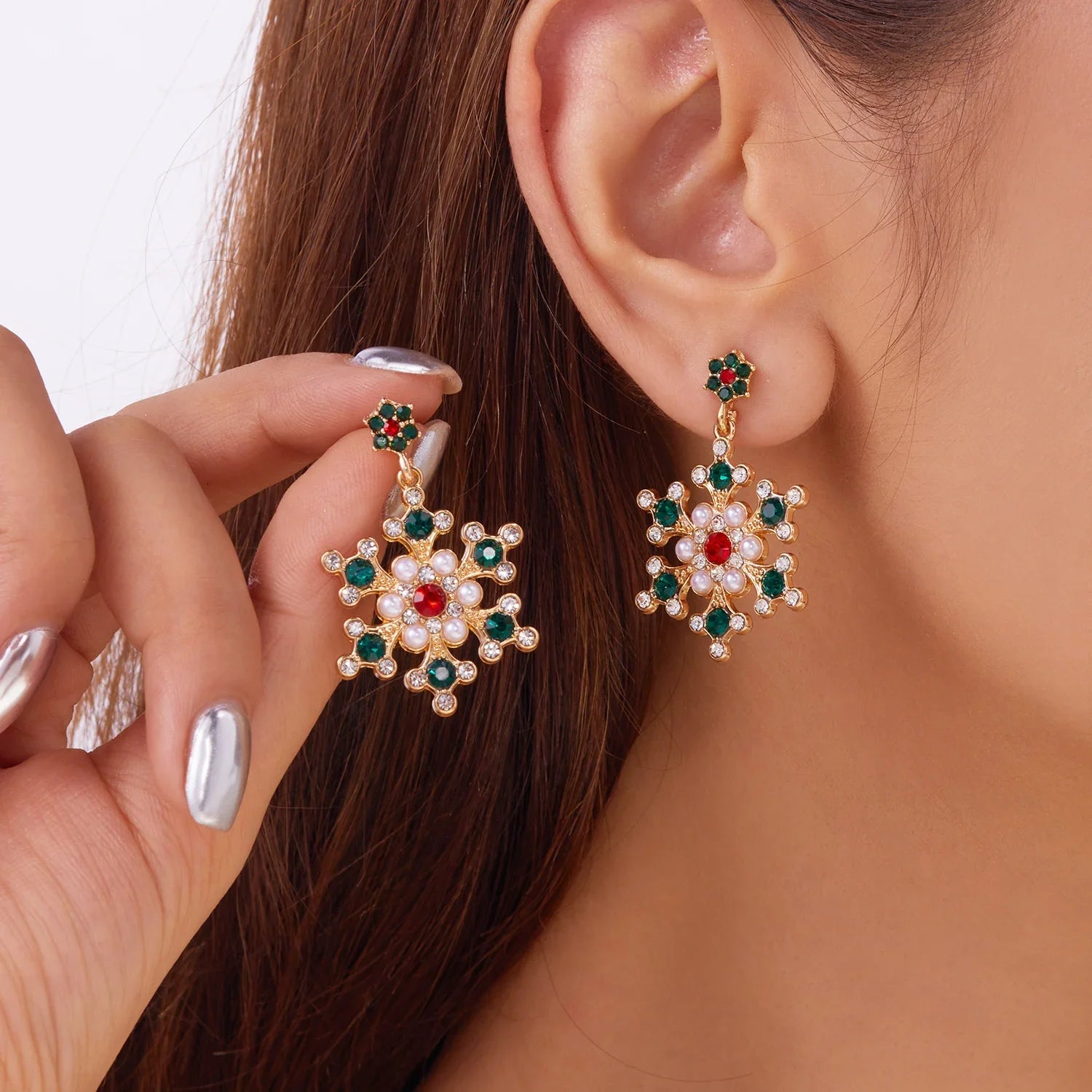 Dangling Earrings with Green and White Snowflake