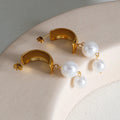 Dangle Earrings with Gold Pearls