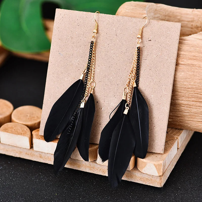 Dangling Earrings with Colored Feathers 2
