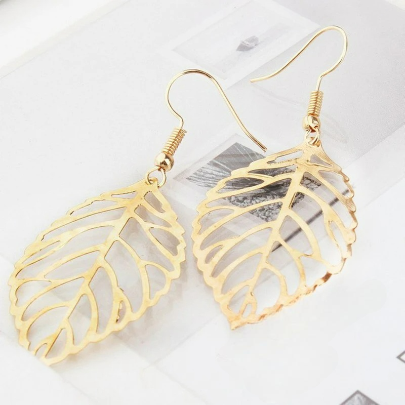 Laurel Leaf Dangle Earrings gold