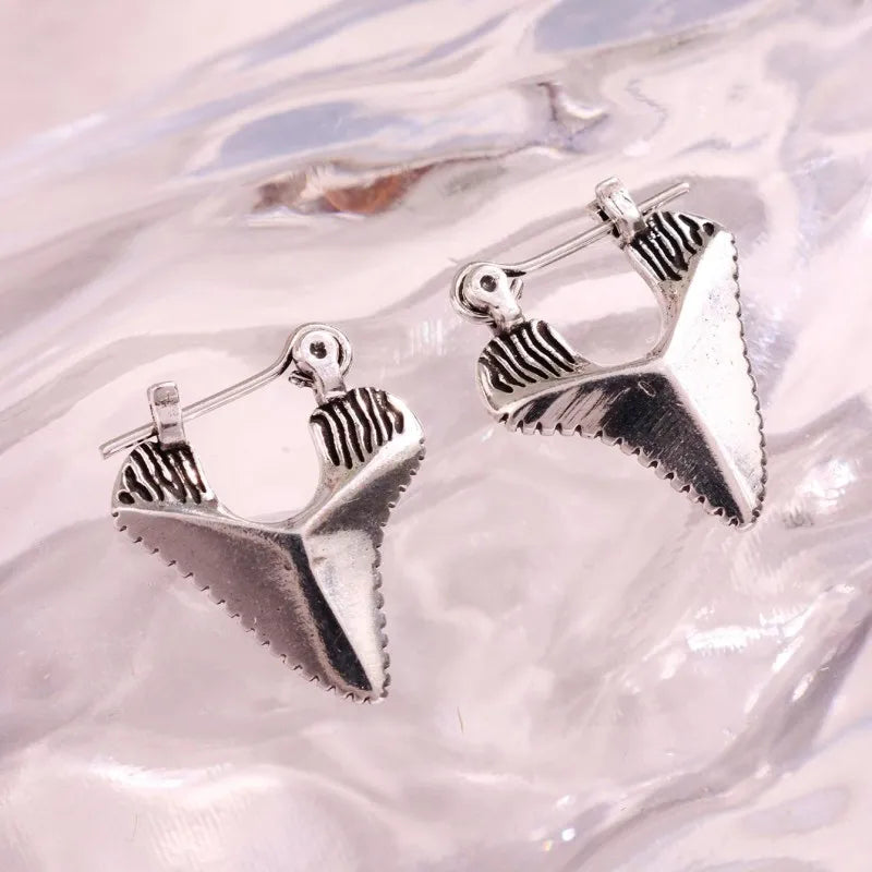 Dangling Earrings Inlaid with Shark Tooth