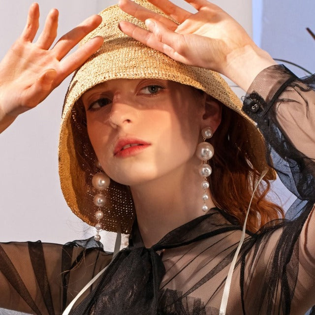 Dangling Pearl Earrings