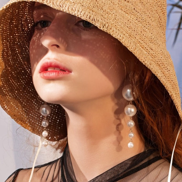 Dangling Pearl Earrings