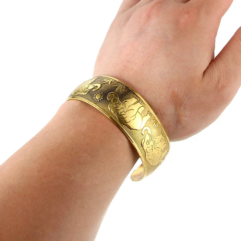 Gourmette Bracelet with Tibetan Buddhist Elephants 