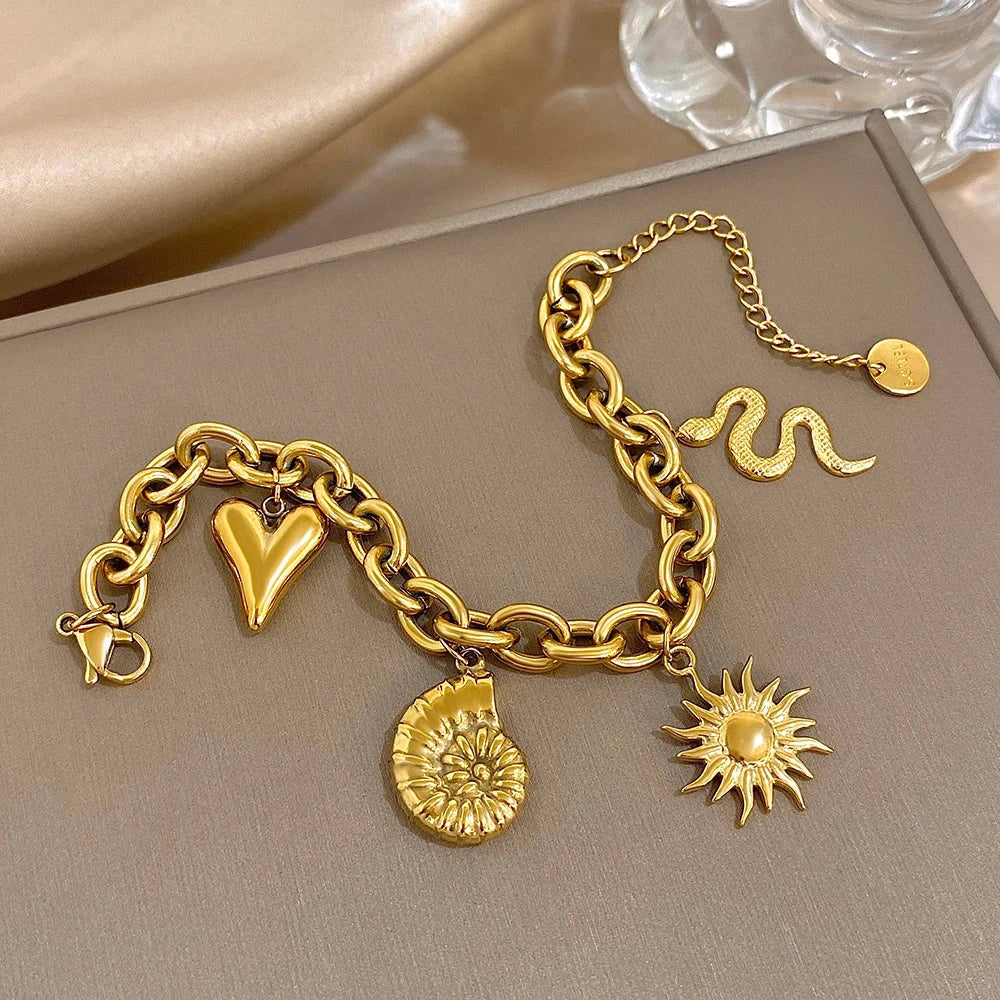 Bracelet with Sun and Shells for Men or Women in gold