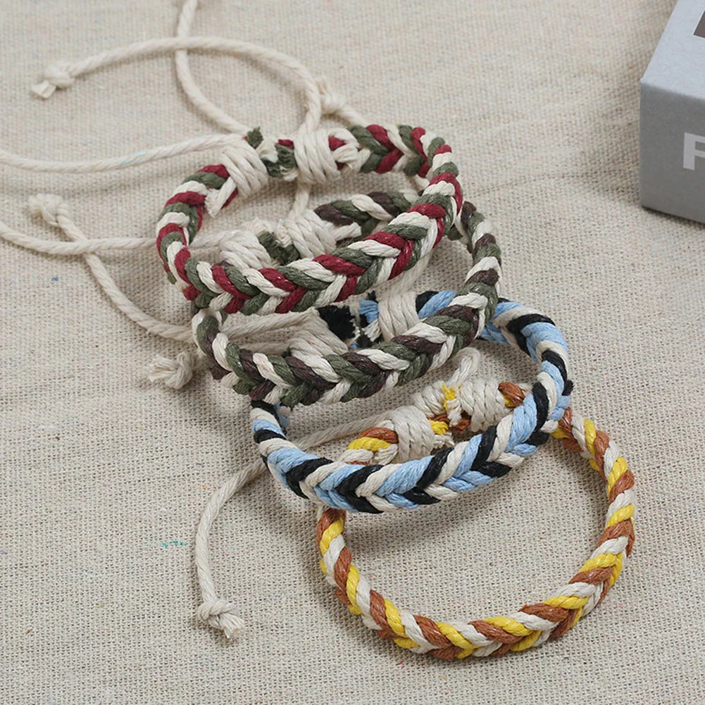Brazilian Bracelet in Natural-Effect Cotton Thread yellow