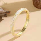 Colored Bracelet with white Flowers