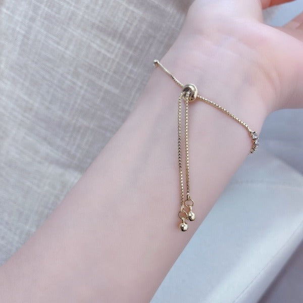 Women’s Crescent Moon Bracelet Chain with Zircon Stones