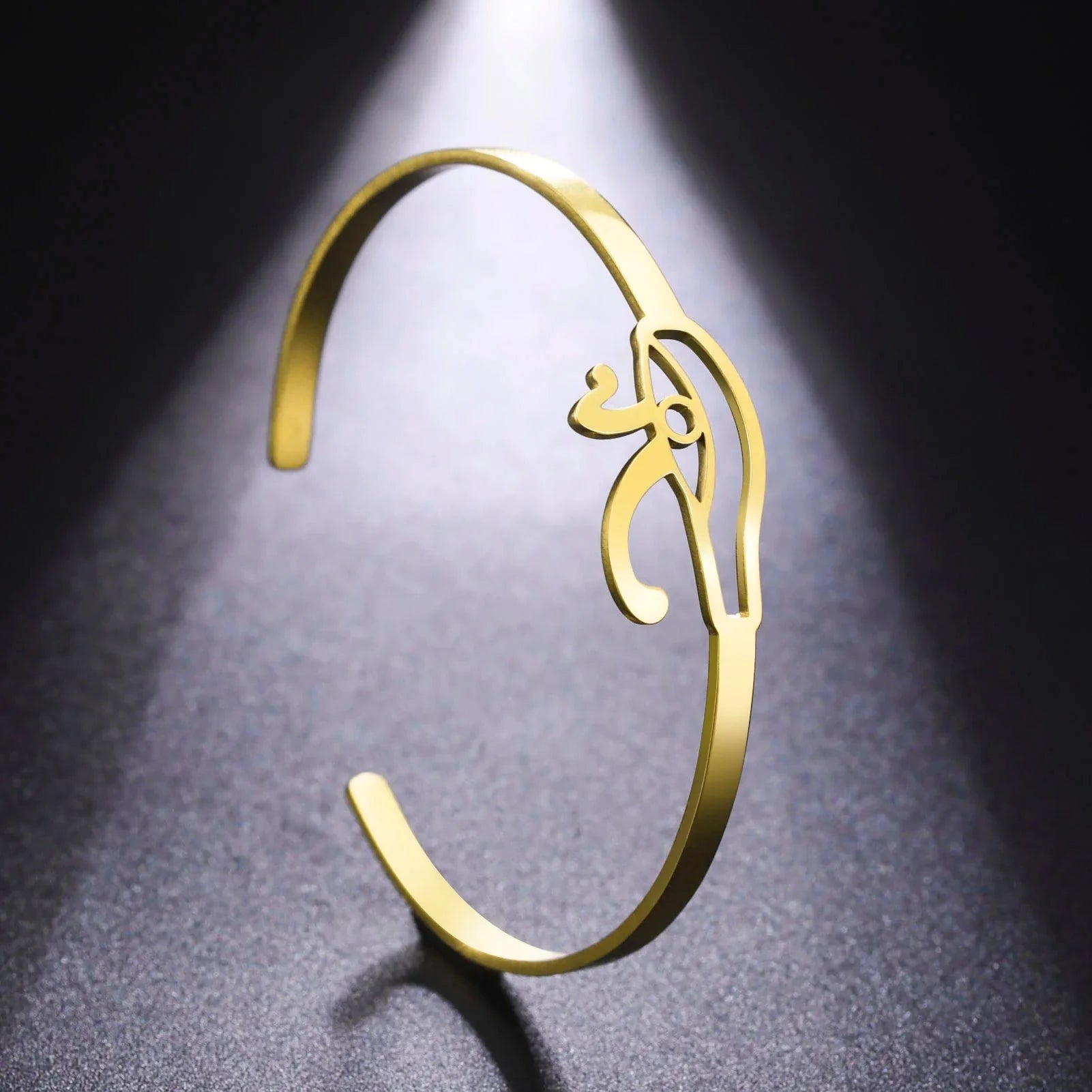 Ancient Egypt Bracelet With Horus Eye gold