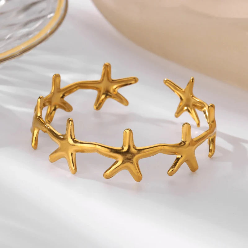 Elegant Bracelet Shells Starfish and Scallops Starfish Gold