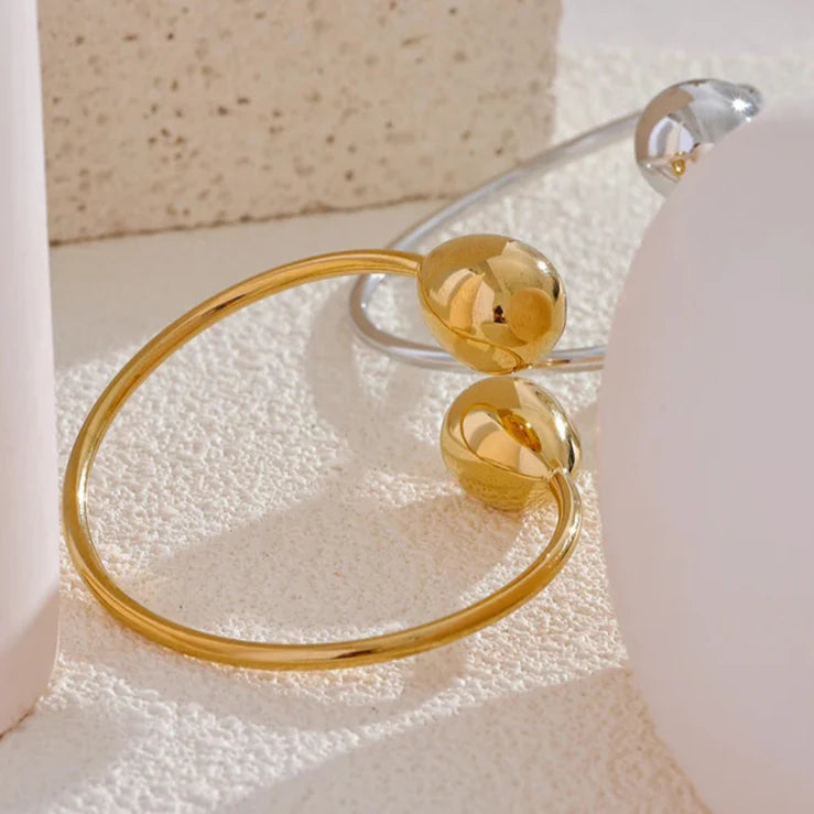Water Drop Charm ID Bracelet Gold