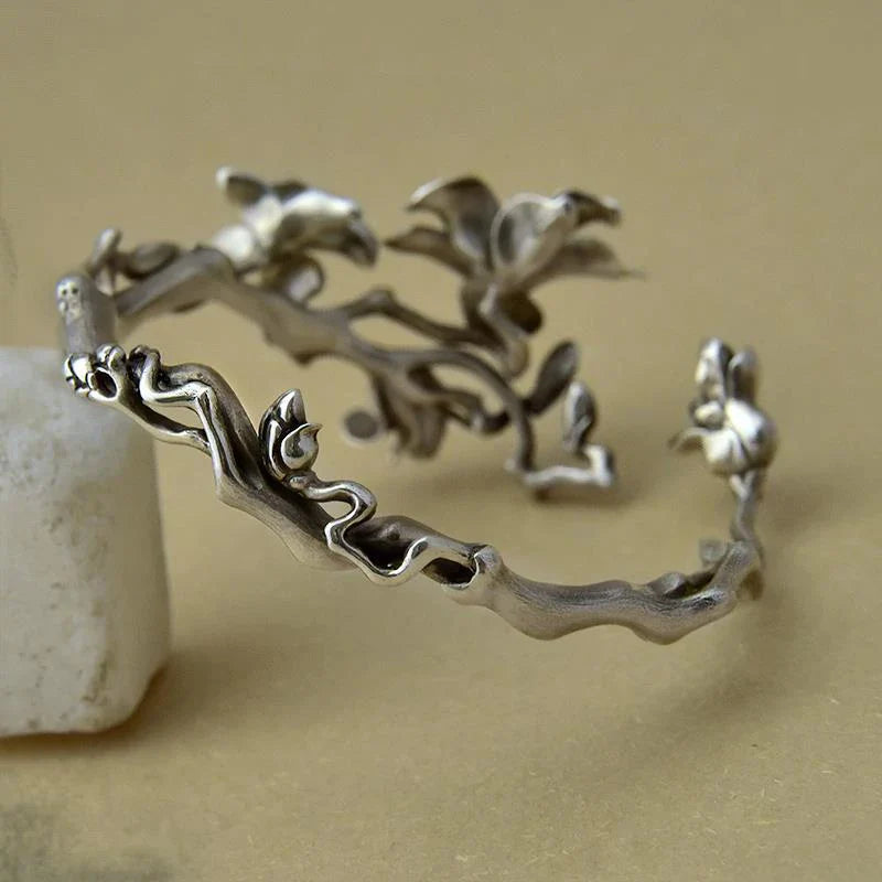 Magnolia Flower Chain Bracelet
