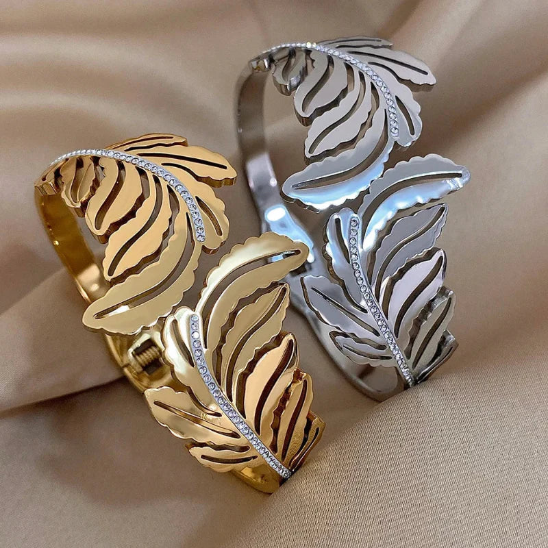 Wide Palm Leaf Bracelet Silver