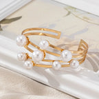 Stylish Bracelet with White Pearls