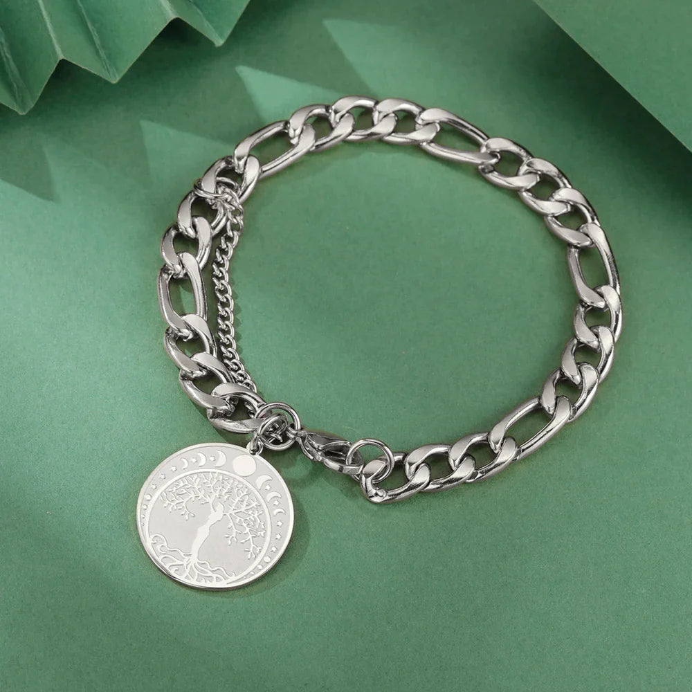 Trinity Knot Triquetra Bracelet in silver