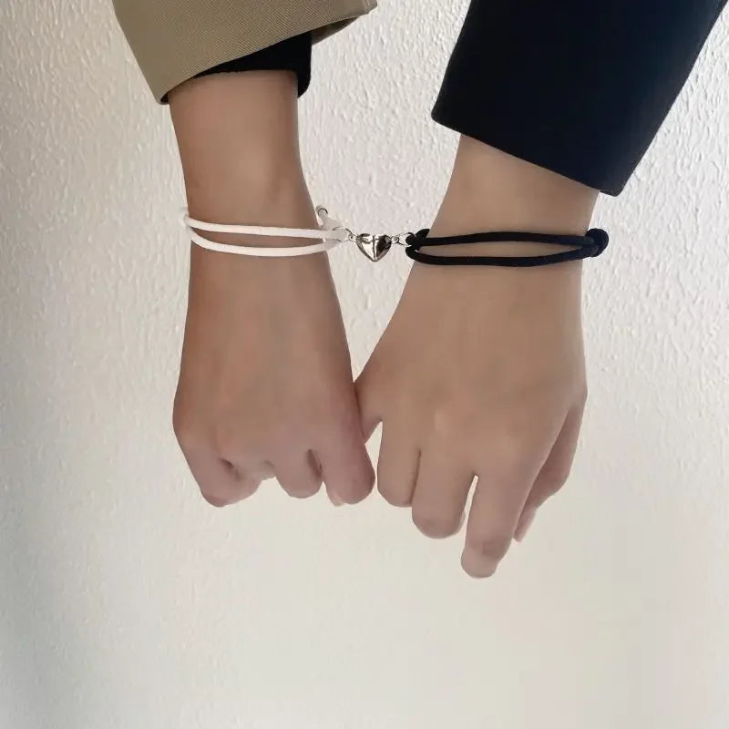 Bracelets for Couples and Friends Magnetic Heart Link Bracelet
