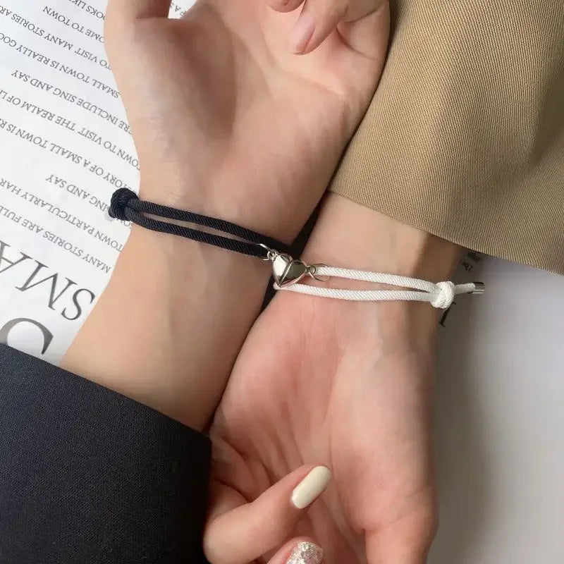 Bracelets for Couples and Friends Magnetic Heart Link Bracelet