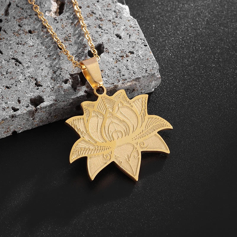 Lotus Flower Chain & Medallion Gold