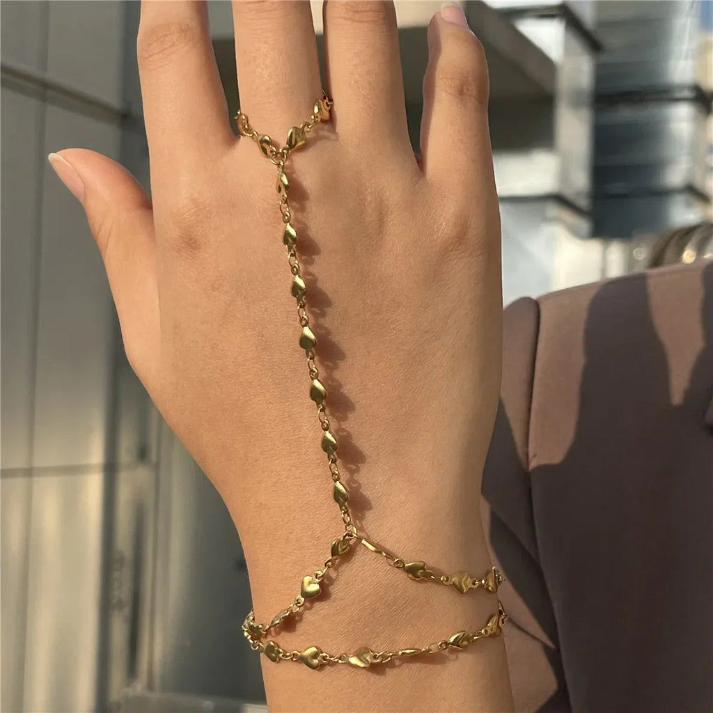 Heart hand and finger chain - women's hand bracelet gold