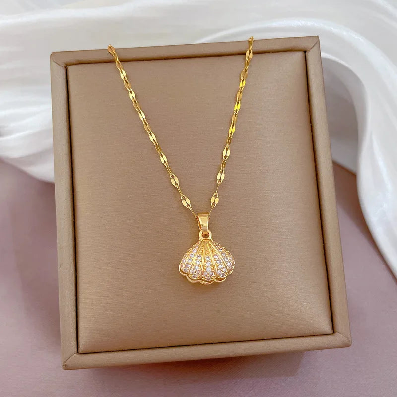 Shell Pendant Necklace with Scallop Shell, Rhinestones and Pearl