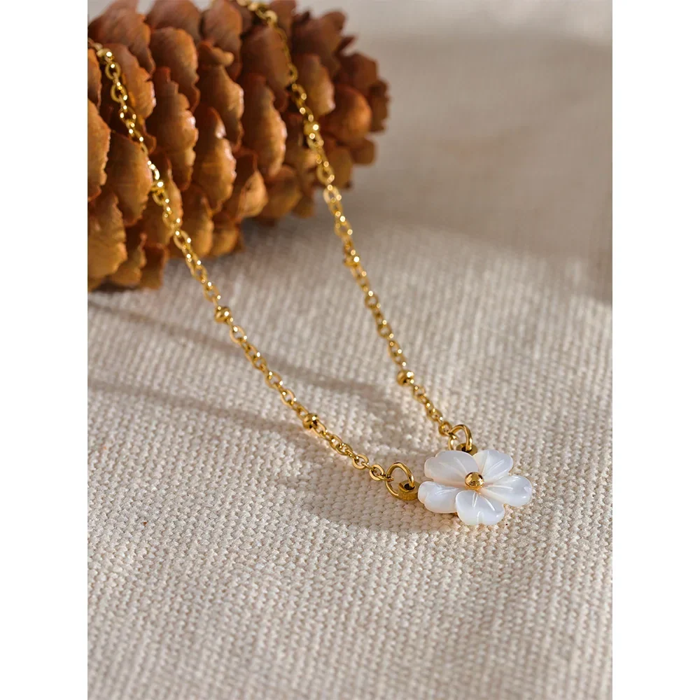 Necklace with Beautiful White Flower Pendant