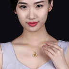 Necklace with Pretty Flower Pendant, Pearl and Zircon in Gold