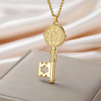 Necklace with Catholic key pendant gold