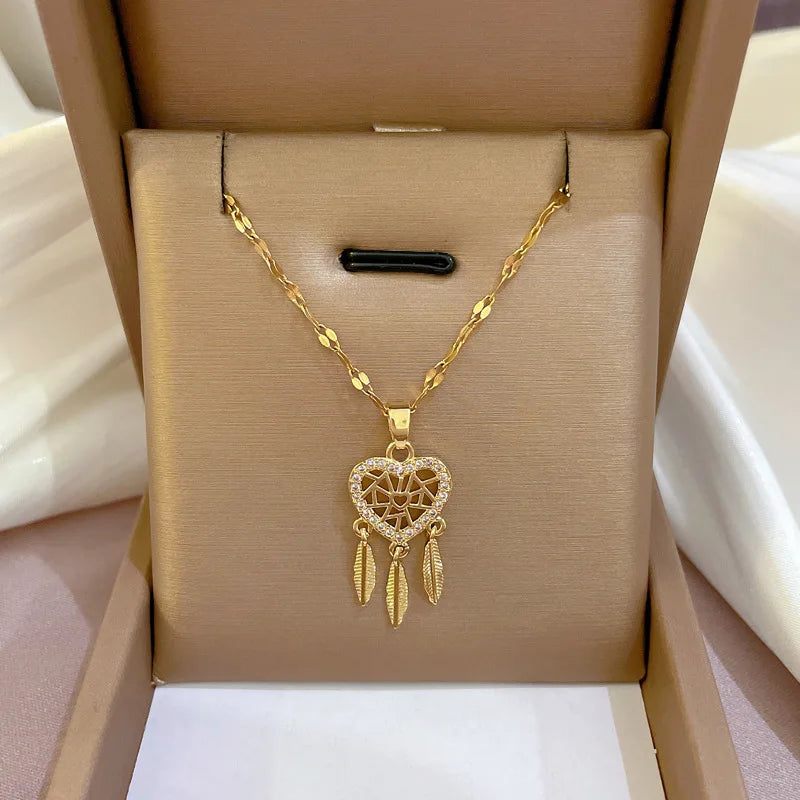 Necklace with Crystal Heart Dreamcatcher Pendant