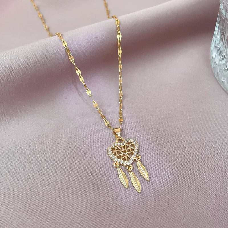 Necklace with Crystal Heart Dreamcatcher Pendant