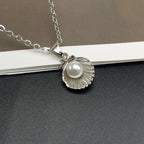 Necklace with Scallop Shell and Pearl Pendant silver