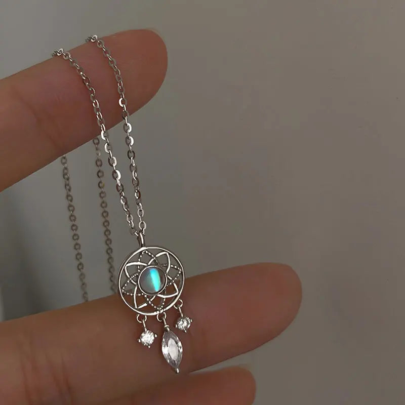 Elegant Moonstone Pendant Necklace
