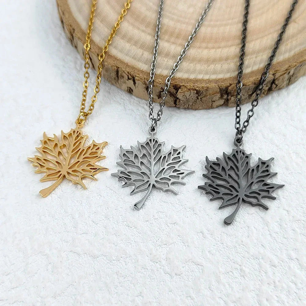Necklace with Maple Leaf Pendant 