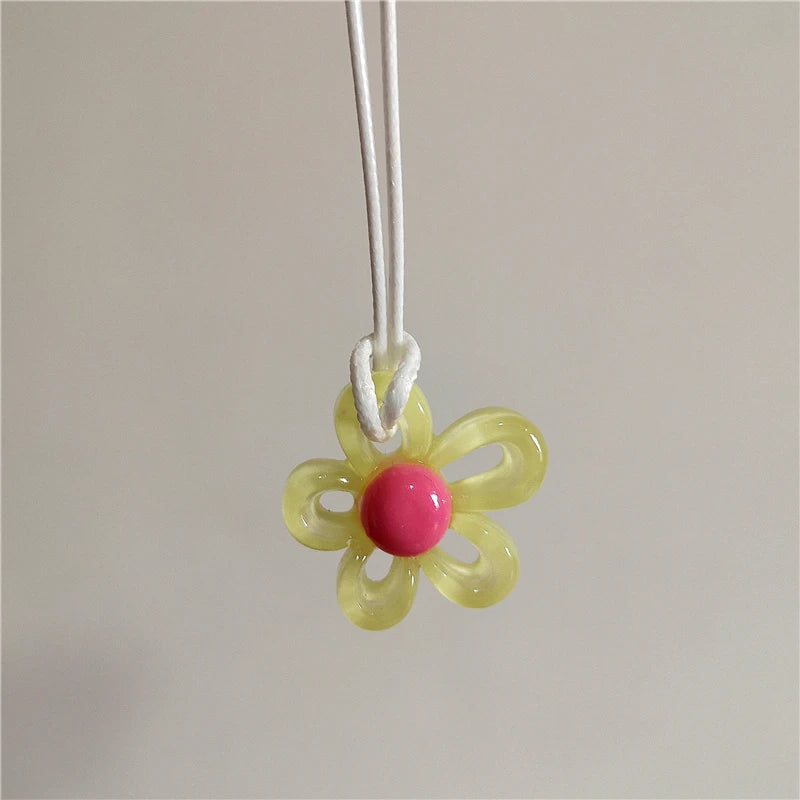 Colored Flower Pendant Necklace yellow
