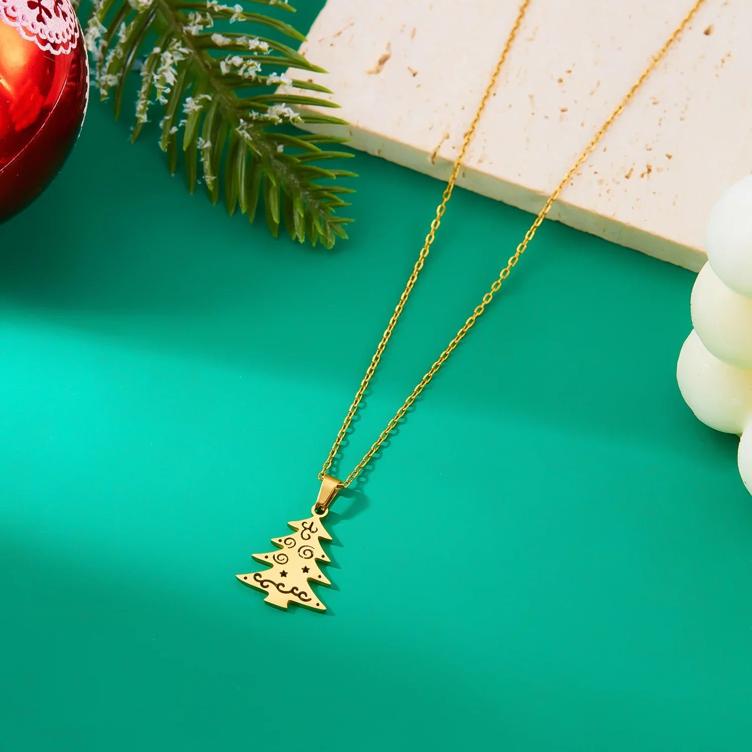 Winter Christmas tree Pendant Necklace gold