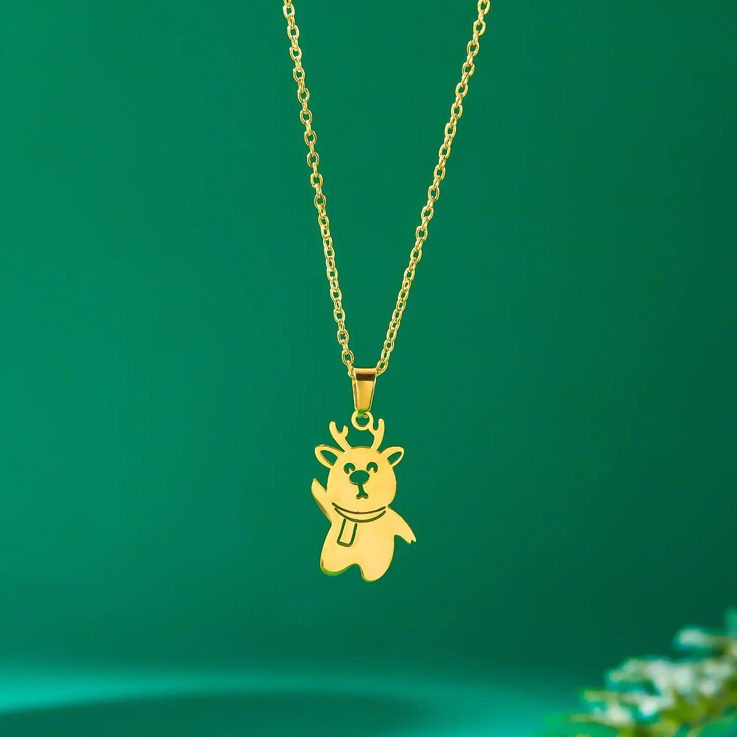 Winter Snowman Pendant Necklace gold