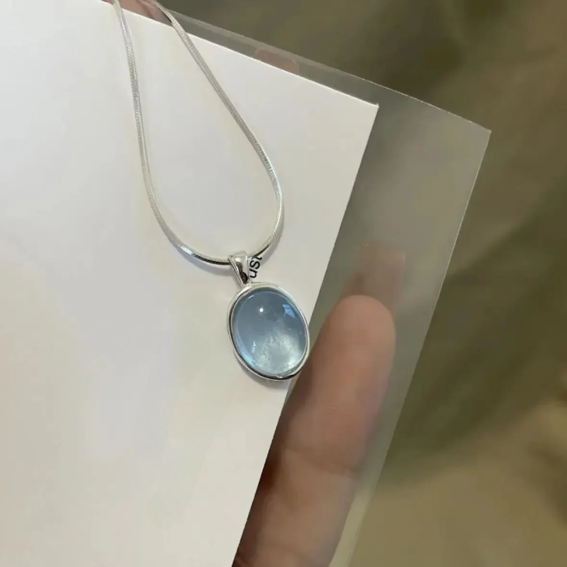 Necklace with Oval Moonstone Pendant