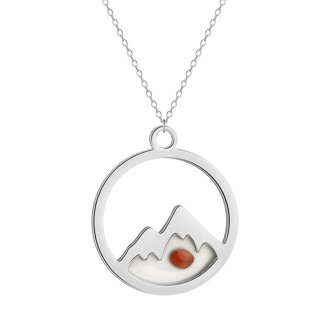 Necklace with Round Mountain and Seed Pendant in silver