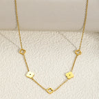 Four-Leaf Clover Pendant Necklace gold