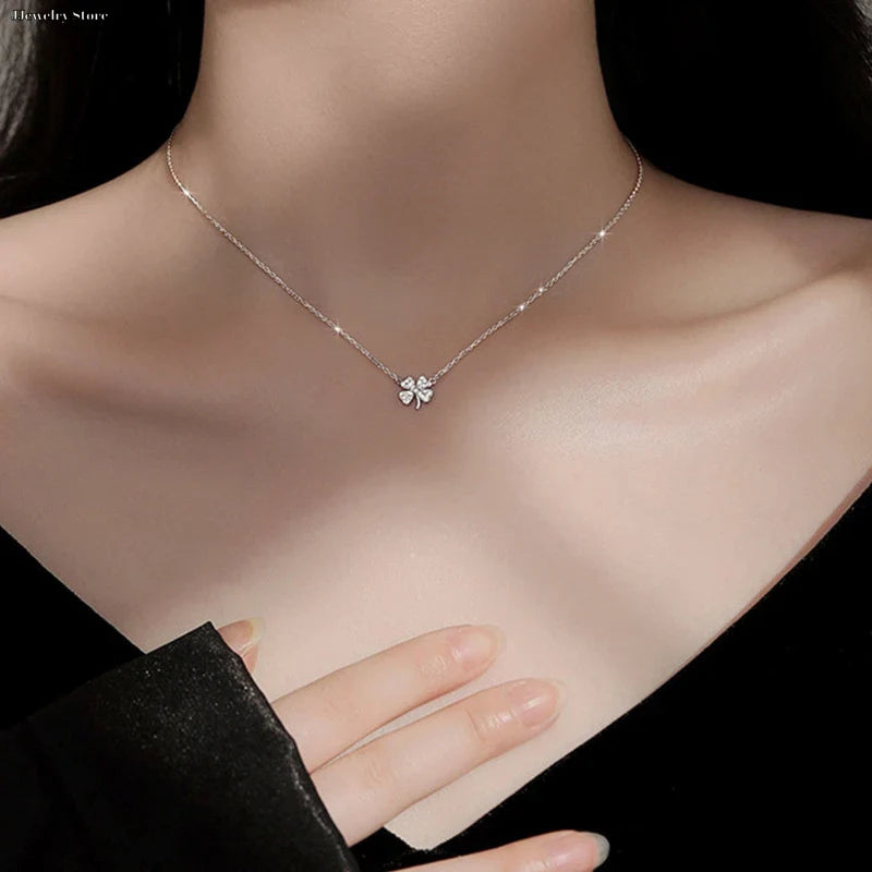 Necklace with 4-Leaf Clover Lucky Charm Pendant for Women