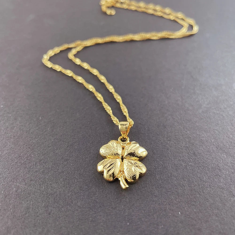 Necklace with 4-Leaf Clover Pendant for Women