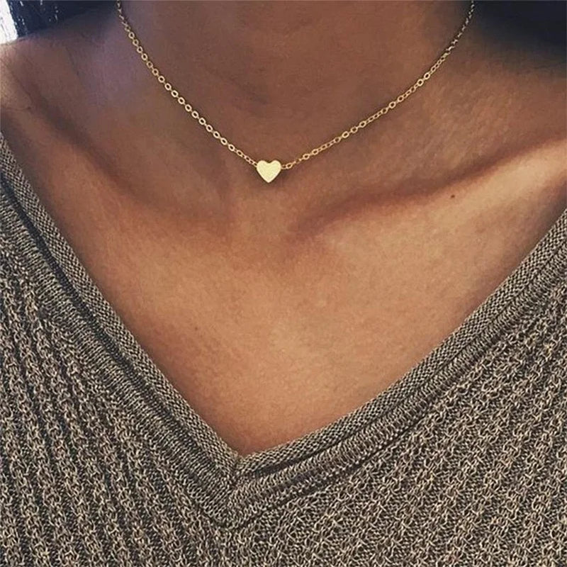 Women's Heart Pendant Necklace Gold