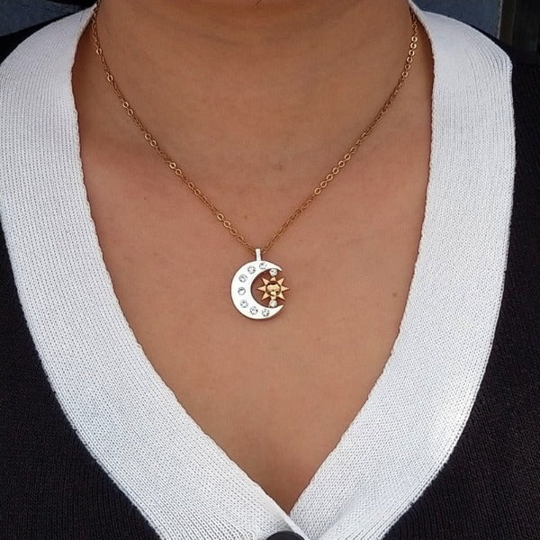Women’s Crescent Moon Pendant Necklace