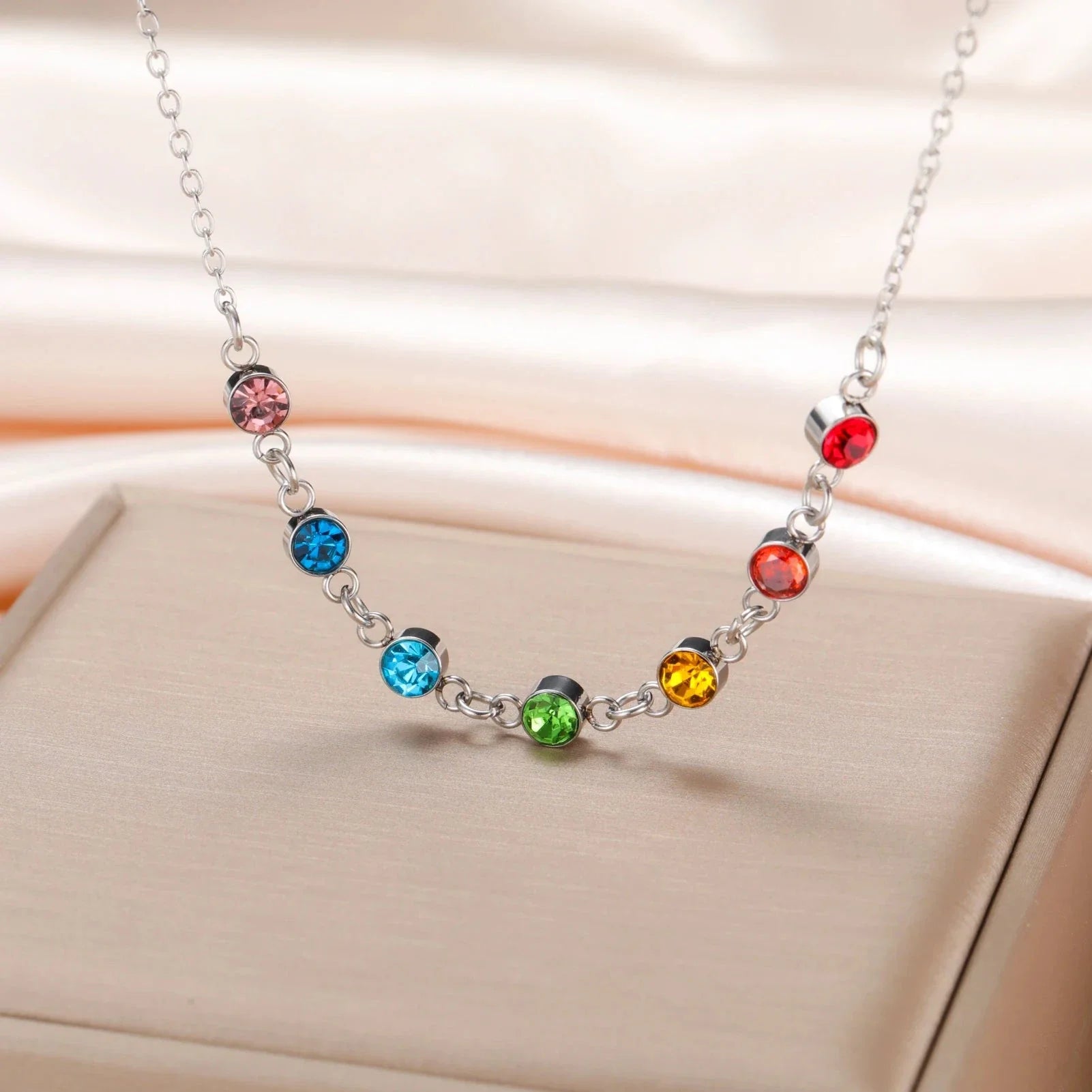 Protective Necklace with 7 Chakra Stone Pendant for Women silver