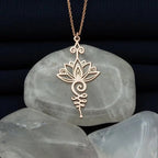 Lotus Shine Necklace Rose Gold