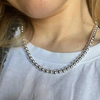 Elegant Women's Silver Pearl Necklace