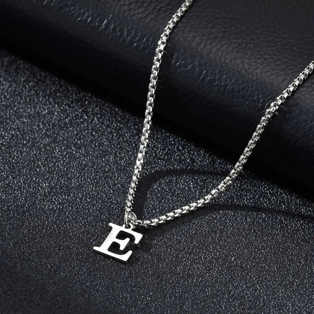 Men's necklace with initial pendant e