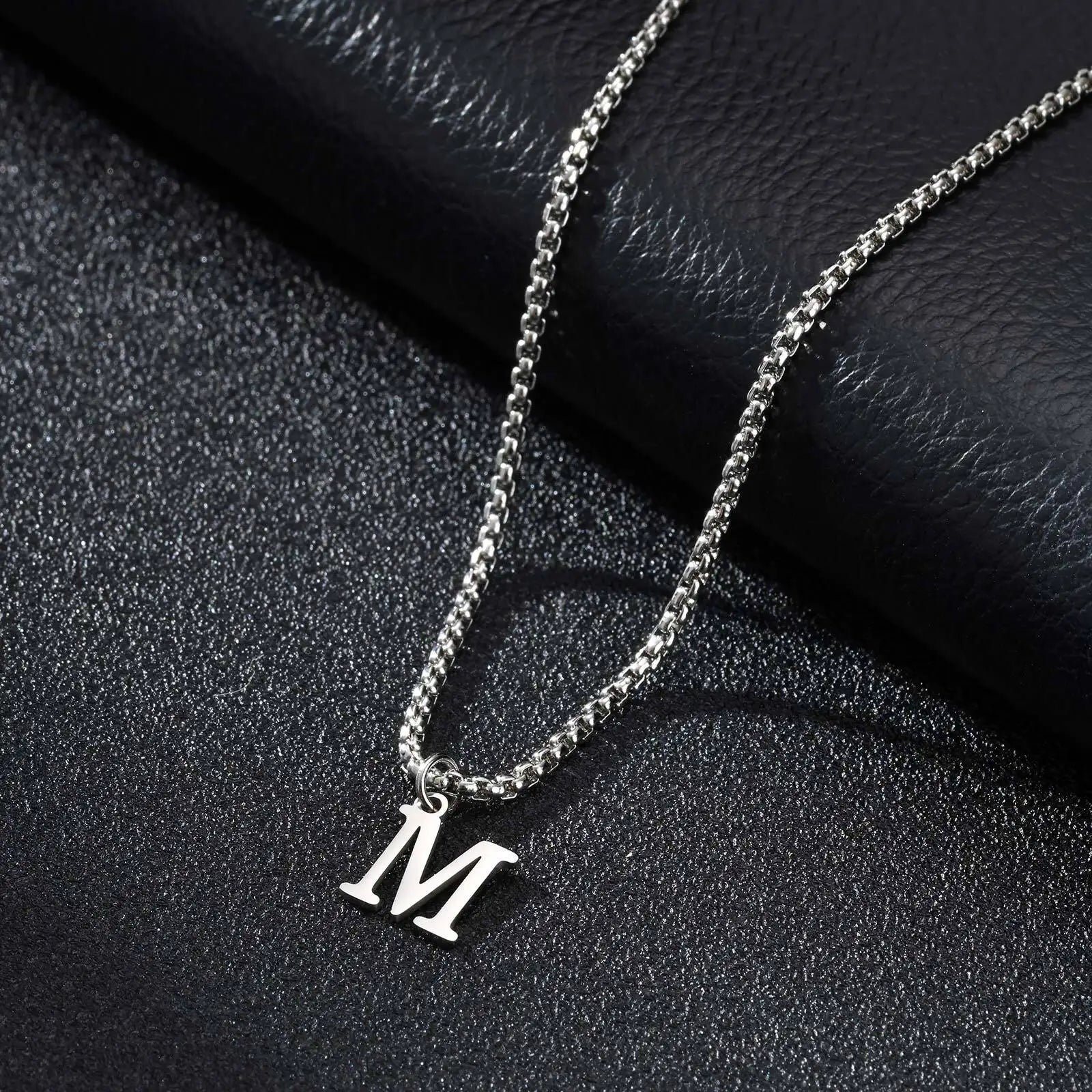 Men's necklace with initial pendant m