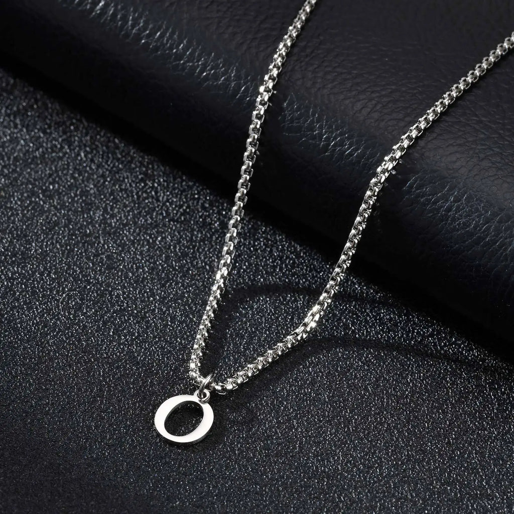 Men's necklace with initial pendant o