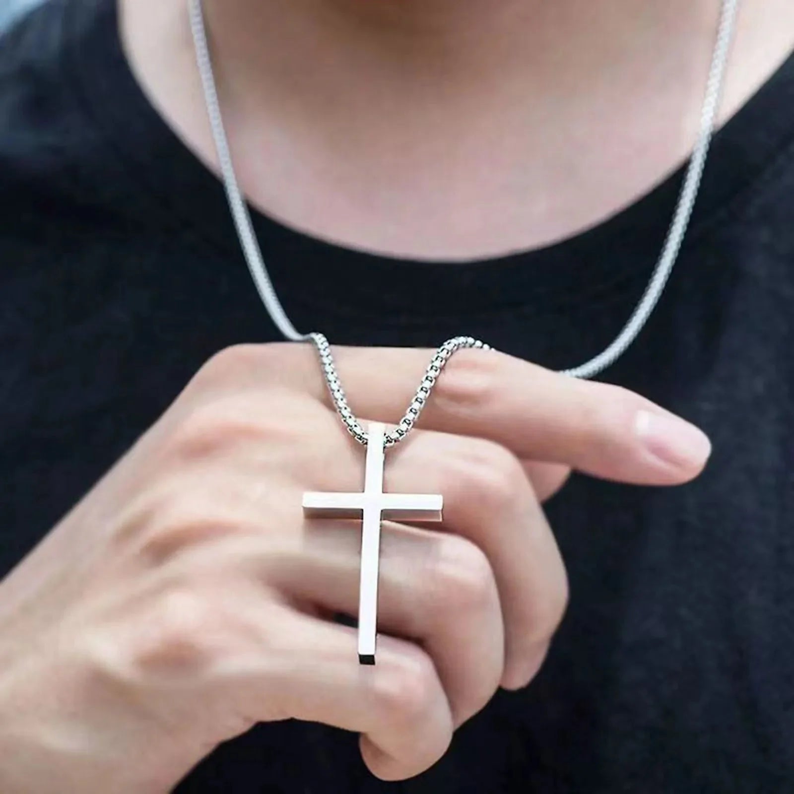 Men’s Necklace & Medallion Silver Cross